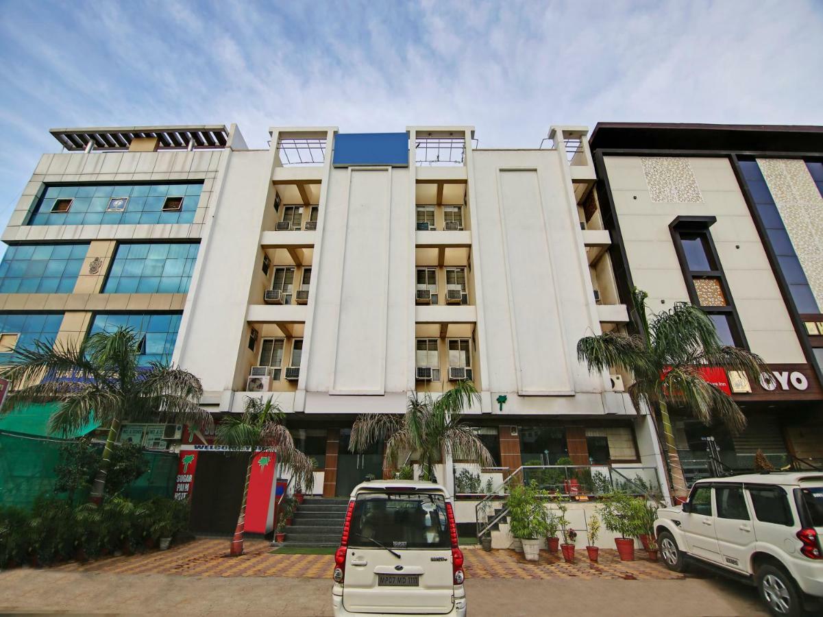 Capital O 32619 Hotel Sugar Palm Gwalior Esterno foto