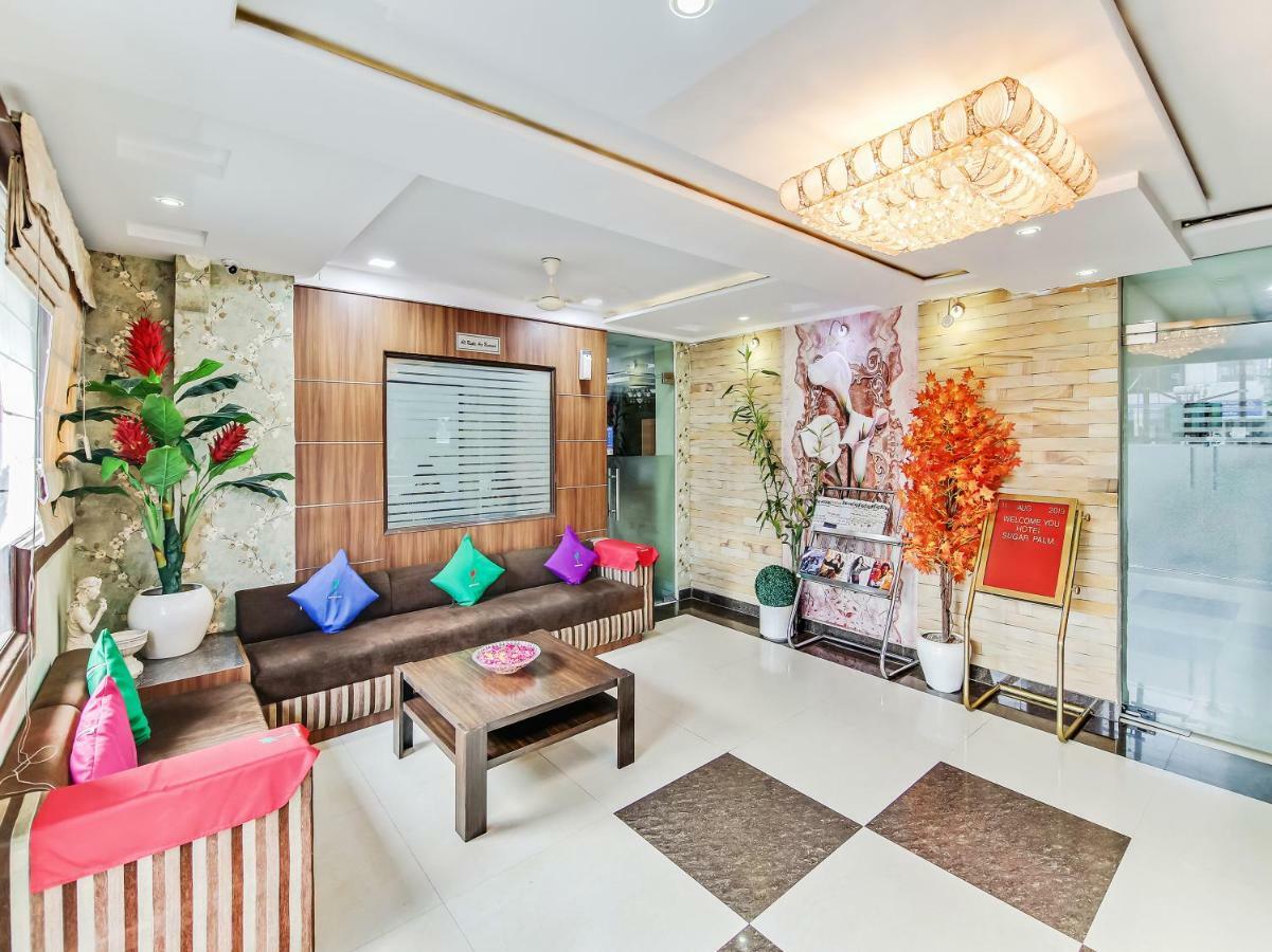 Capital O 32619 Hotel Sugar Palm Gwalior Esterno foto