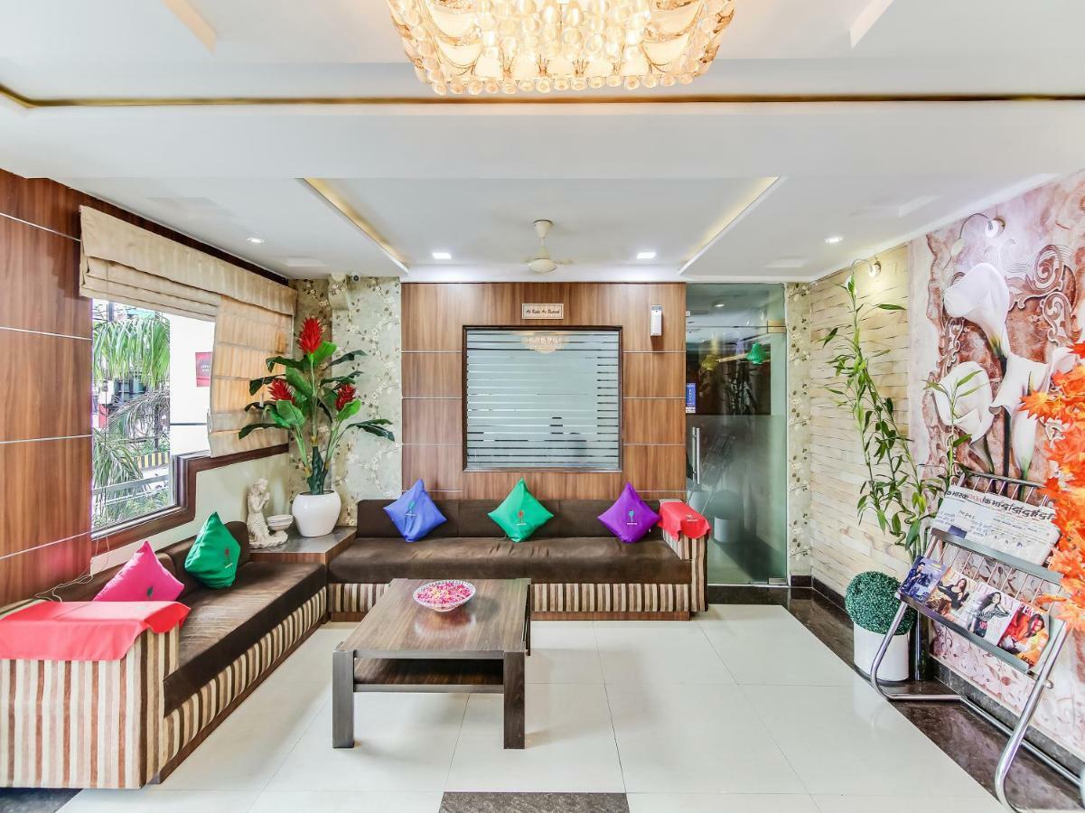 Capital O 32619 Hotel Sugar Palm Gwalior Esterno foto